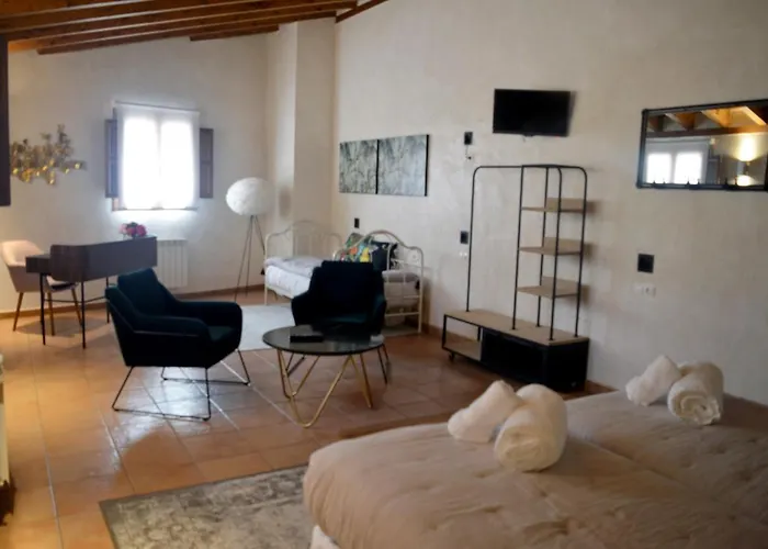 Santa Brigida - Real 1 Ostello Hontanas